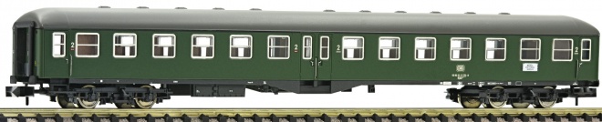 Center entry car 2nd class type Bymb 421<br /><a href='images/pictures/Fleischmann/Fleischmann-866606.jpg' target='_blank'>Full size image</a>